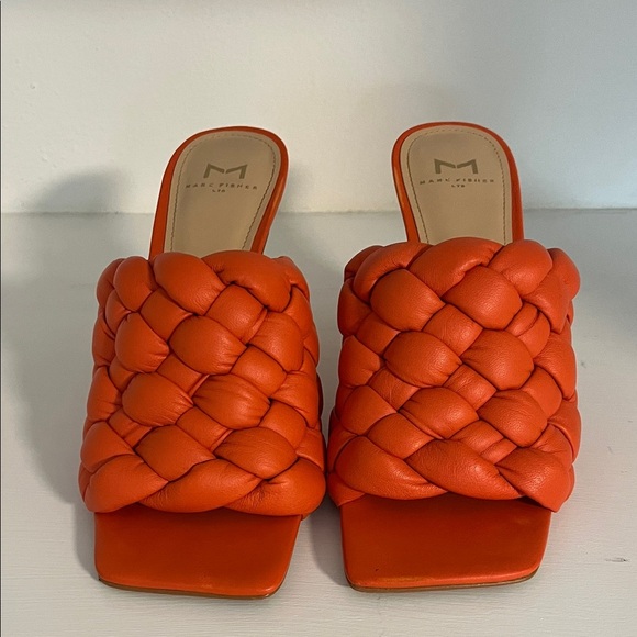 Marc Fisher Dakina Woven Leather Sandal/Mule | Orange | Size 7.5 - Picture 1 of 8